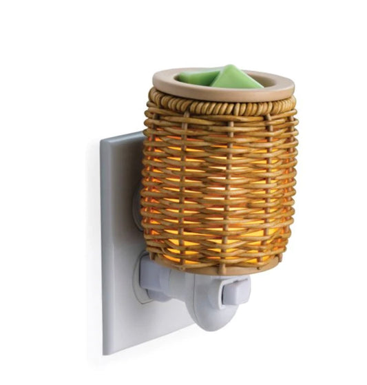 WICKER LANTERN PLUGABLE WARMER