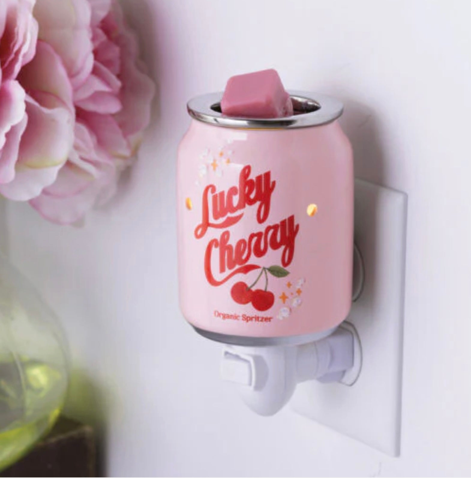 LUCKY CHERRY PLUGGABLE WARMER